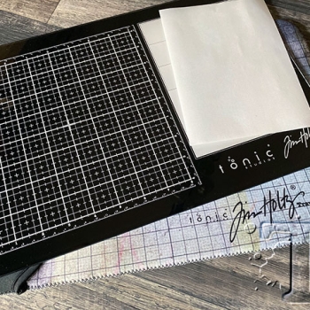 Travel media mat - Tim Holtz - Derecho